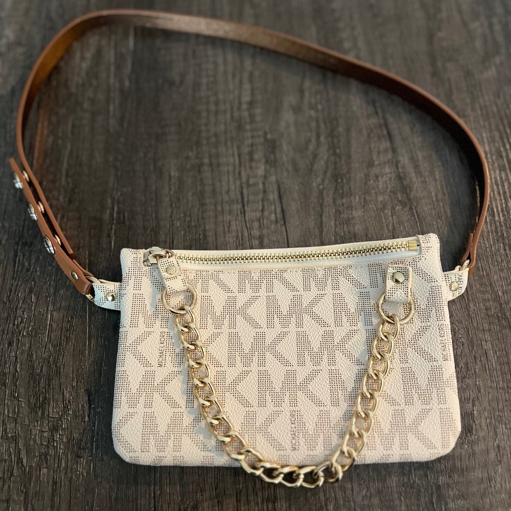 Michael Kors Fannie Belt Bag
